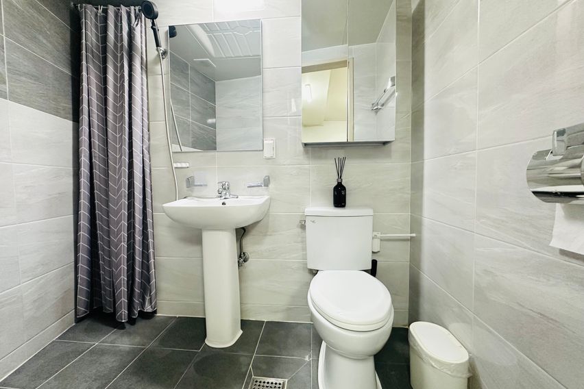 홍대신촌 7분 1.5룸