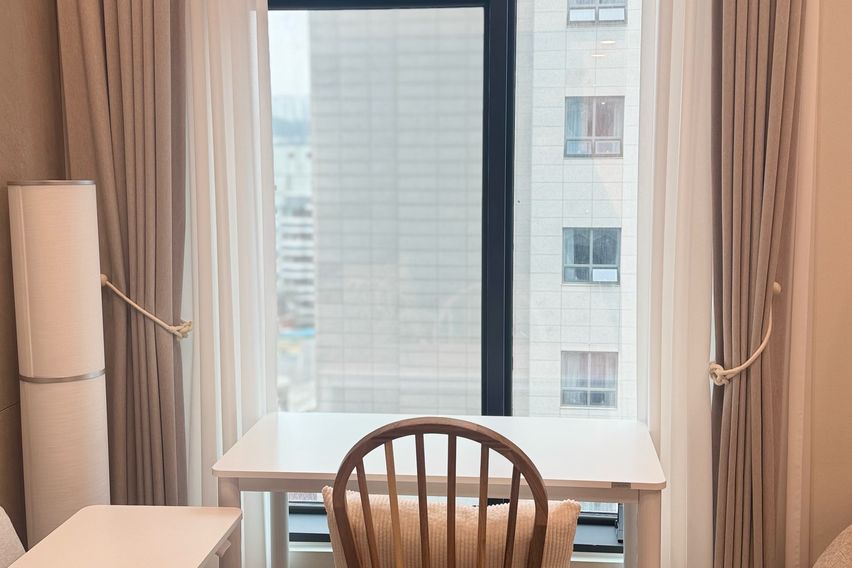 럭셔리 퍼니쳐 시몬스 8번째 이미지