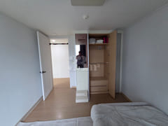Fully furnished unit with a view of central S 4th image