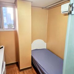 Men's Room, Room 205 Unit Image