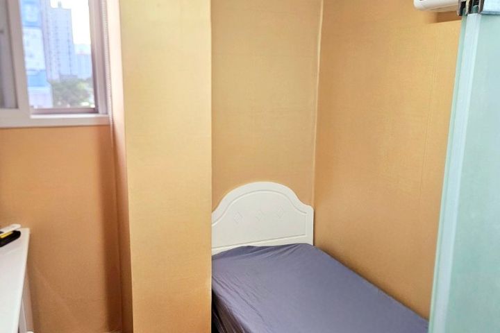 Men's Room, Room 205 0th image