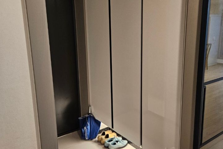 Two small rooms 5th image