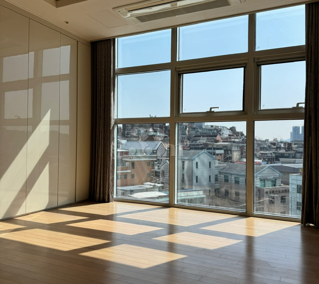 9-pyeong unit with floor-to-ceiling windows,  6th image