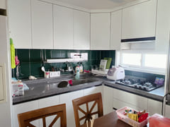 Fully furnished / Prime location / 3 bedrooms 7th image