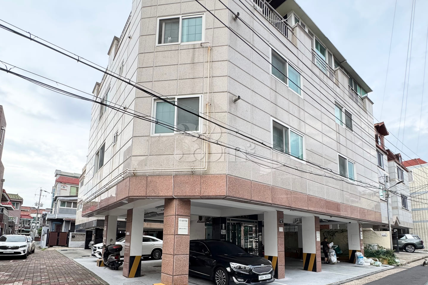 Maison Hyeonchungno Station, Unit 201 19th image