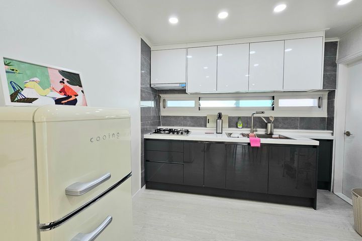 ๐Fully renovated + dryer included 11th image