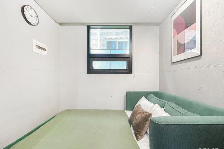 Clean studio apartment near Seongsan-dong Sta 4th image