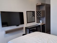 Penthouse 6th image