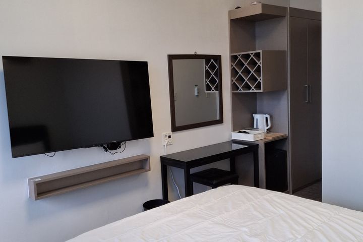 Penthouse 6th image