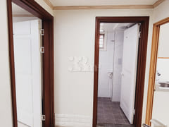 Fully furnished studio (Unit 4) with parking 11th image