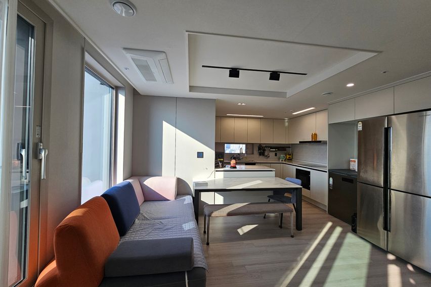 서울초역세 아파트쉐어 0번째 이미지