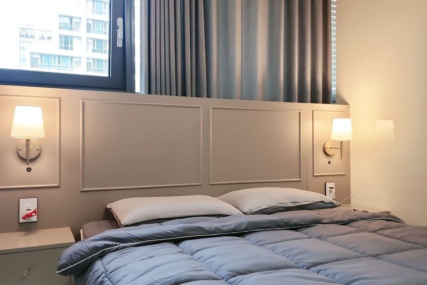 강남역 신논현 방+거실