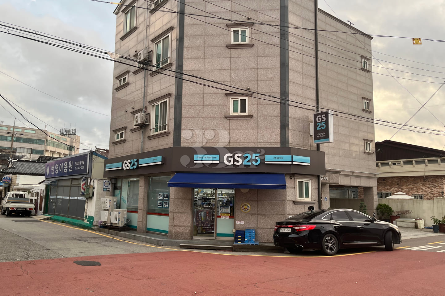 Between Gunsan Terminal and Jochon-dong 9th image