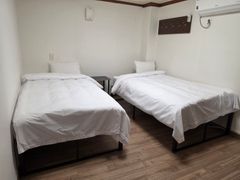 한달하우스 트윈룸 B 4번째 이미지