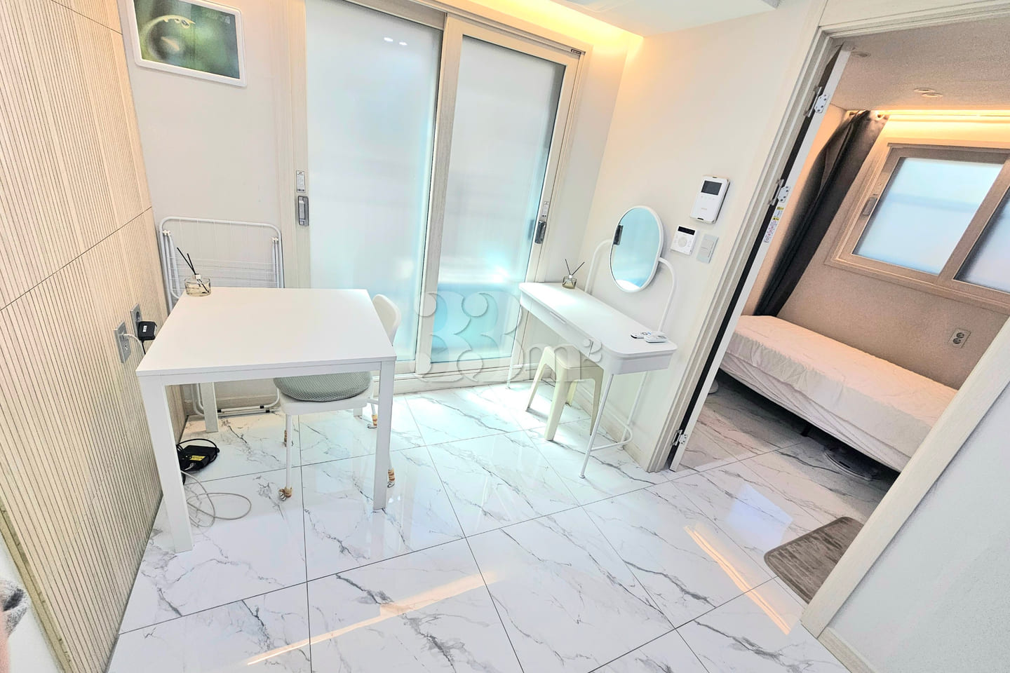 1.5-room apartment, 20 minutes from Gangnam/H 0th image