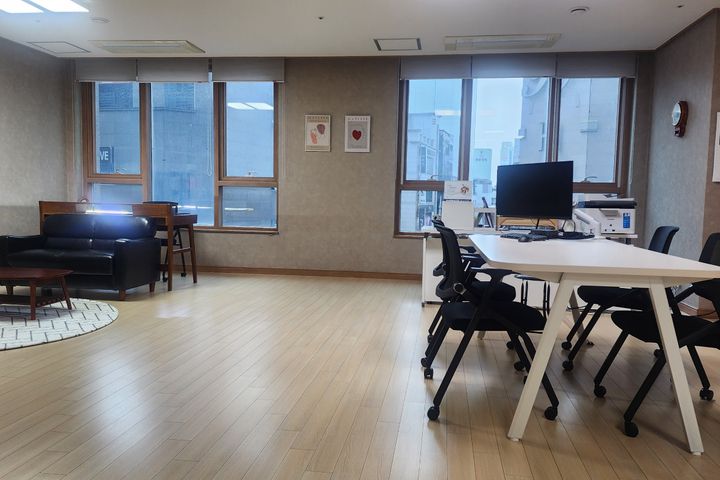 조용한 공간 2번째 이미지