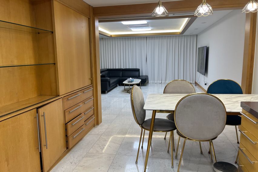 Goldenville 301 10th image