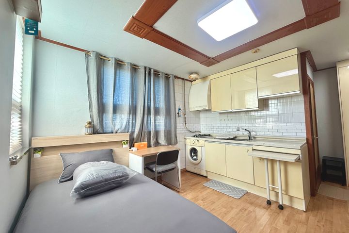 Yeongdeungpo accommodation with good natural  4th image