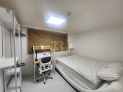 Fully furnished 2-room unit with a spacious l 4th image