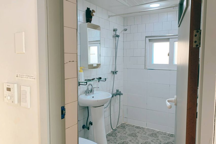 한성대점 c동 102호