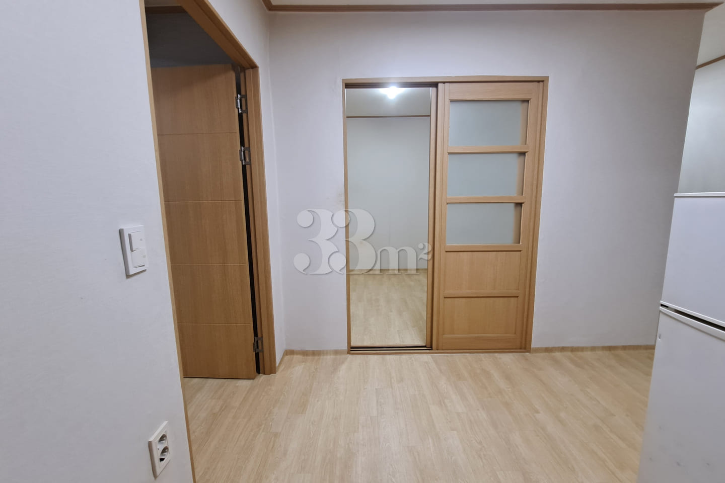 Two-room apartment near Gyeyang Station in Gy 4th image