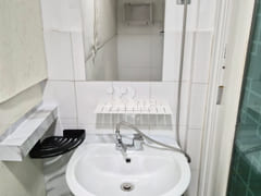 Comfortable studio with great transport links 5th image