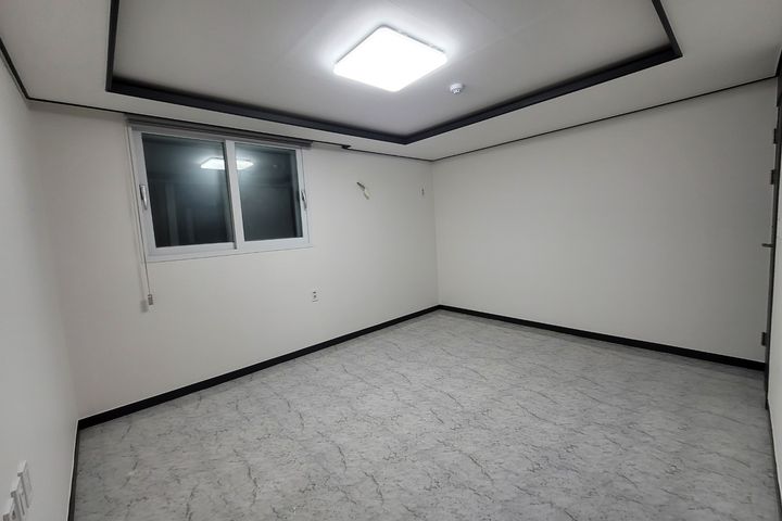 New three-room apartment near Daejeon Station 8th image