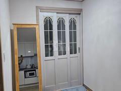 A Room Lingering with the Scent of Tangerines 3th image