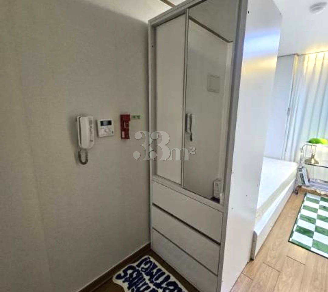 Newly built, fully furnished unit, 3 minutes  9th image