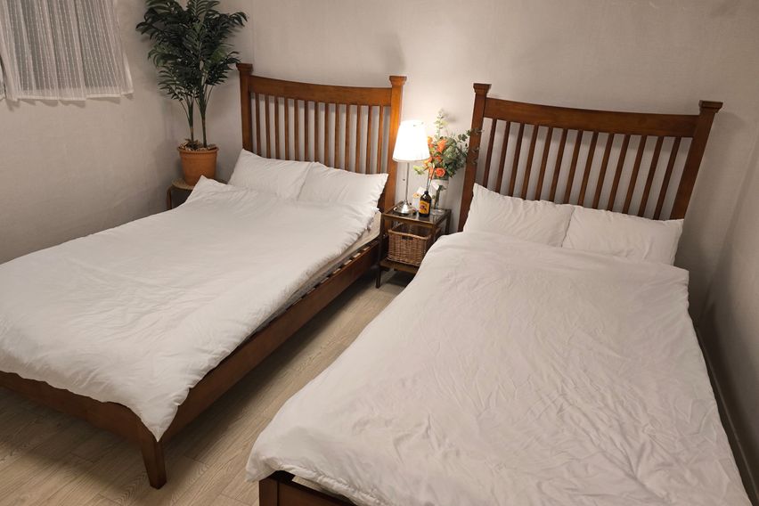 🩷성수투룸침대2화장실2 5번째 이미지