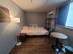 Pretty large room in Seongnam Shinheung 13th image