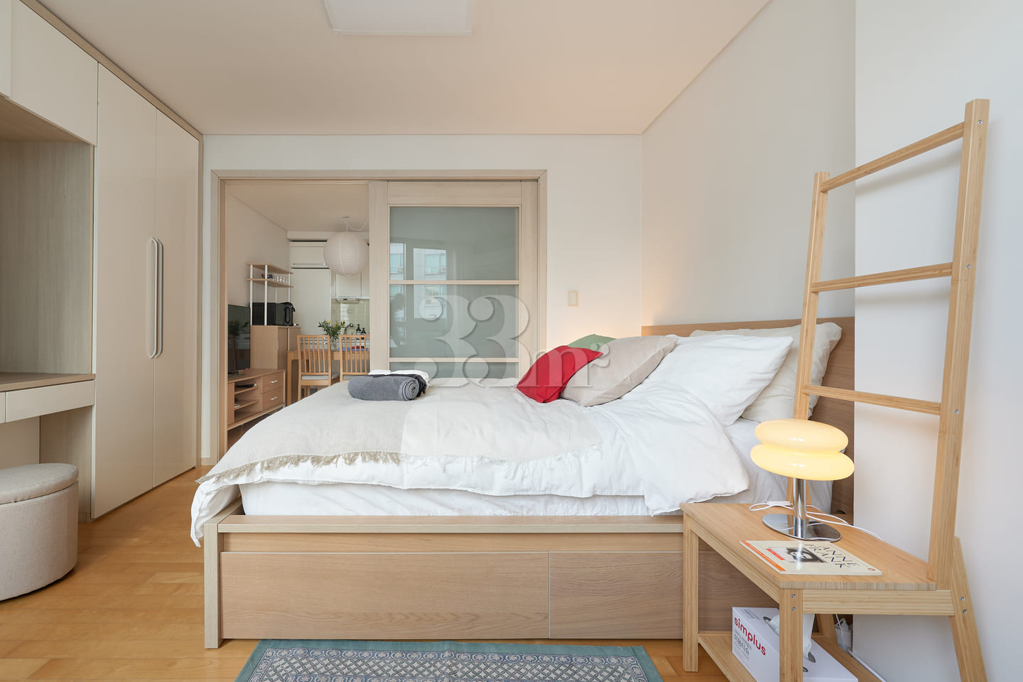 Jonggak, separate bedroom, minimum 3-night st 0th image