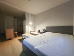 Fully furnished studio, 7-minute walk from Se 0th image