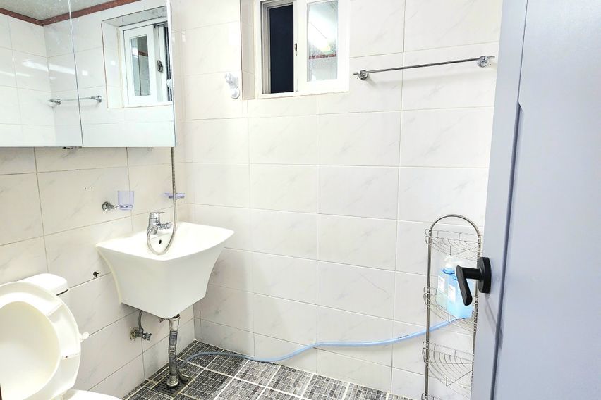 경북대 깔끔하고 아늑한 7번째 이미지