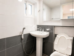 Modern studio apartment near Sunchon National 3th image