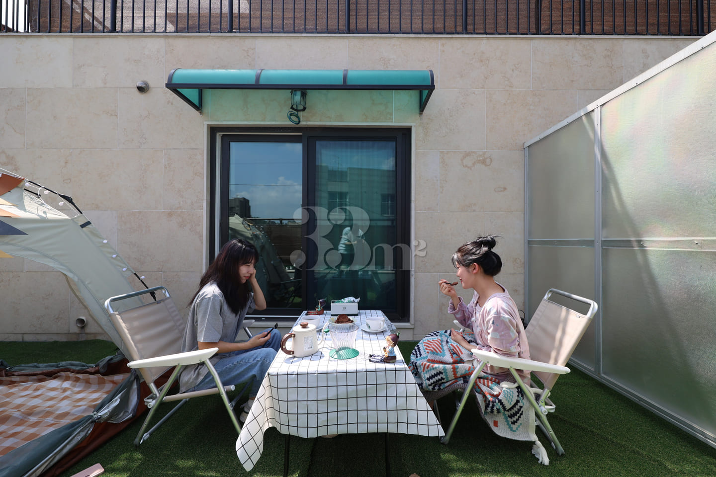 Private Terrace & Parking for 2 People 3th image
