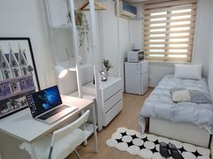 7-minute walk from Gangnam Station and Yeoksa 5th image
