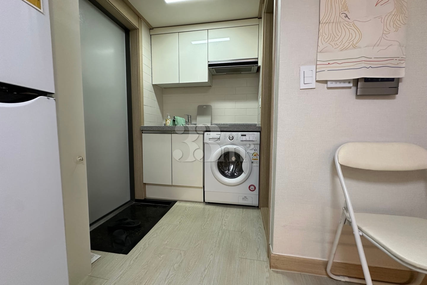 New studio apartment, 5 minutes from Seoul Na 11th image