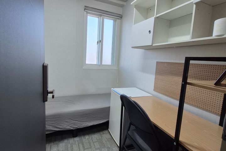 Standard Exterior View Room 4th image