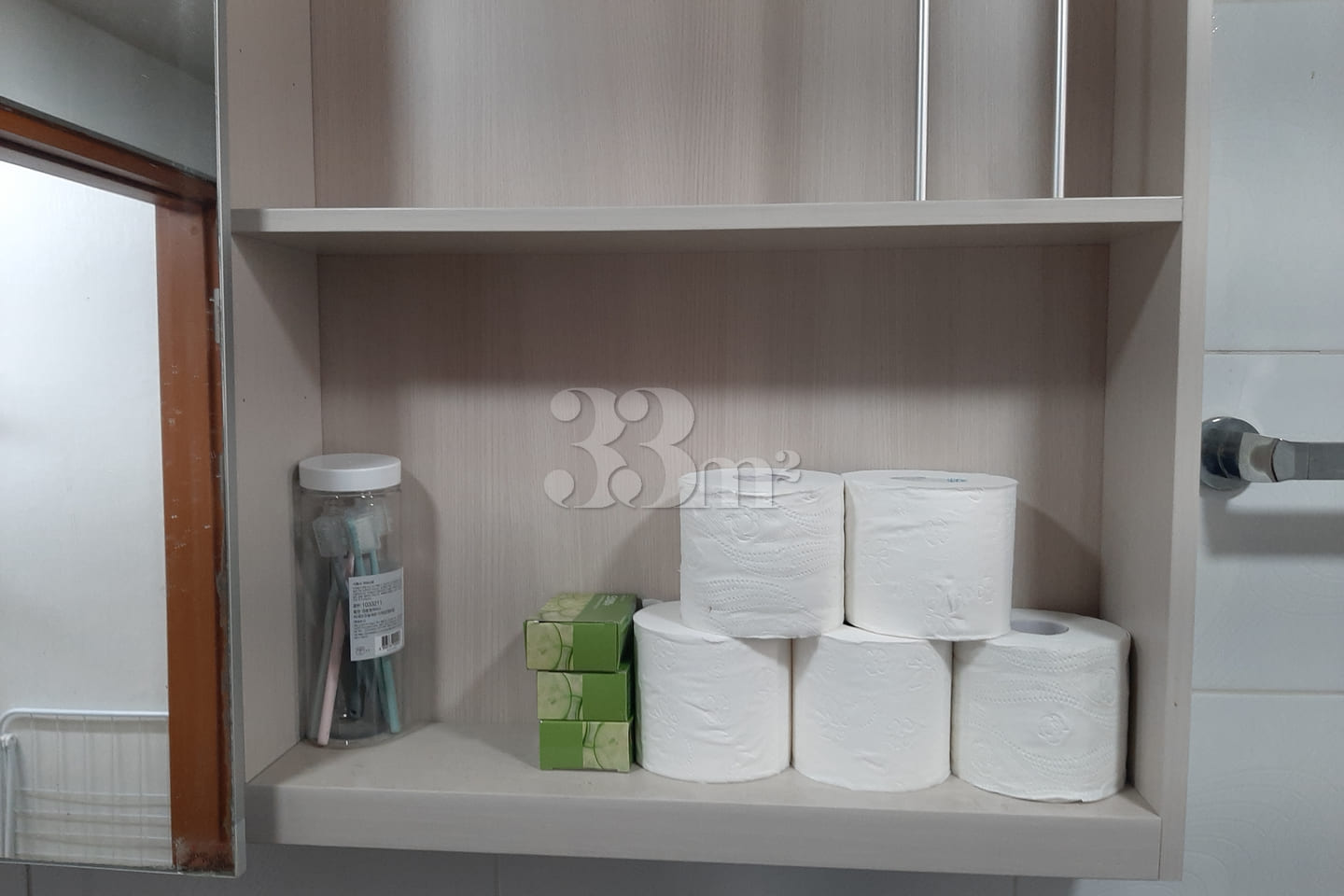 Fully furnished studio apartment, 7 minutes f 10th image