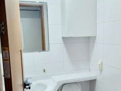 Room 104 6th image