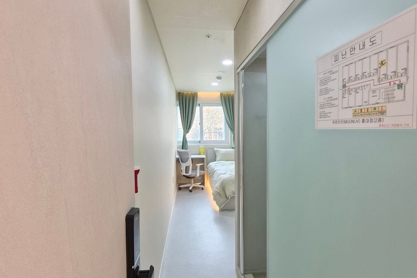 무운리브 홍대점 3번째 이미지