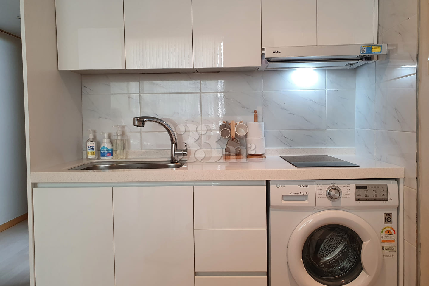 3-minute walk from Sunae Station / Clean 9th image