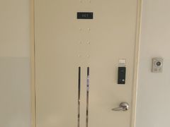 An apartment with incredible airflow 0th image