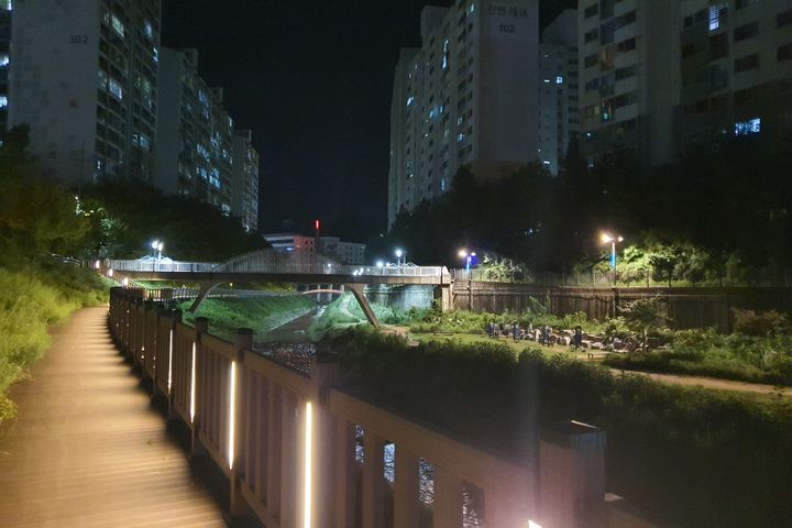 리버 하우스 (위층) 15번째 이미지