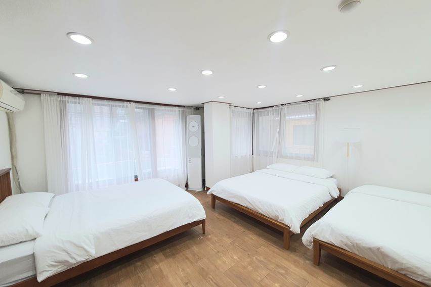 Grand House 6th image