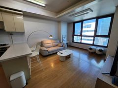 3-room officetel near the subway station 4th image
