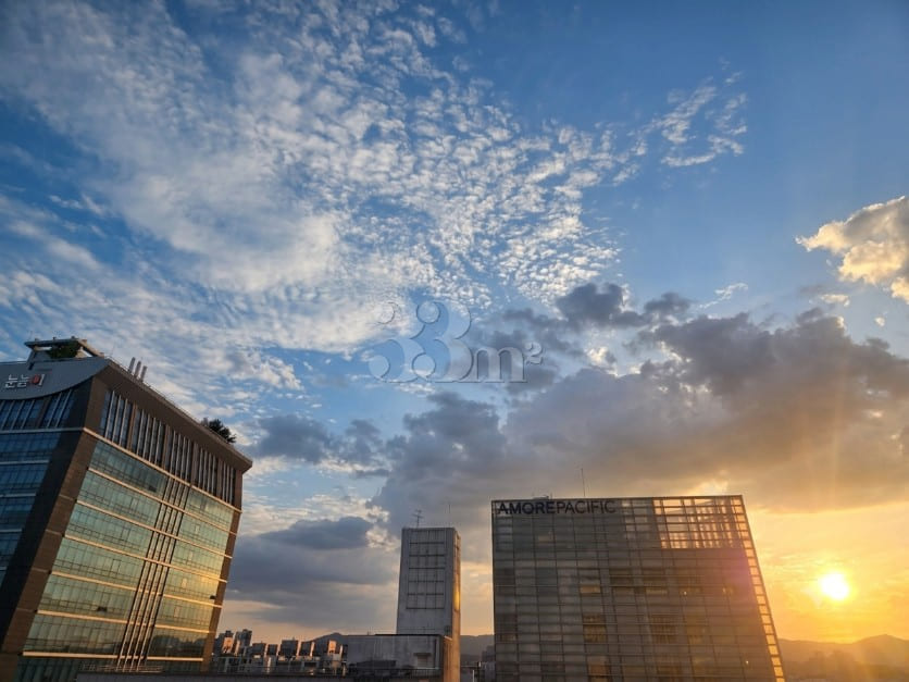 Mackerel sky, 1 minute from Eulji University 15th image