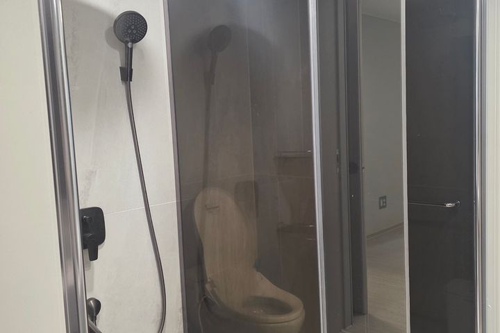 깔끔한 신축 평안한 방 7번째 이미지