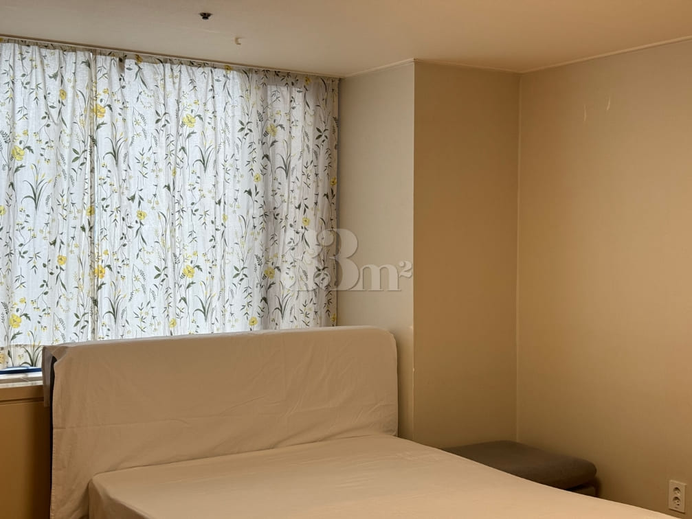 Seohyeon Station, 2 bedrooms, clean 2th image